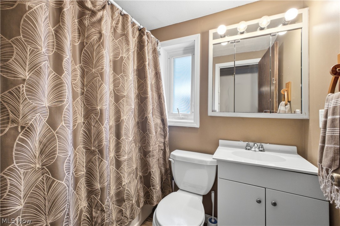 1828 Grandview Road Lake Milton OH 44429