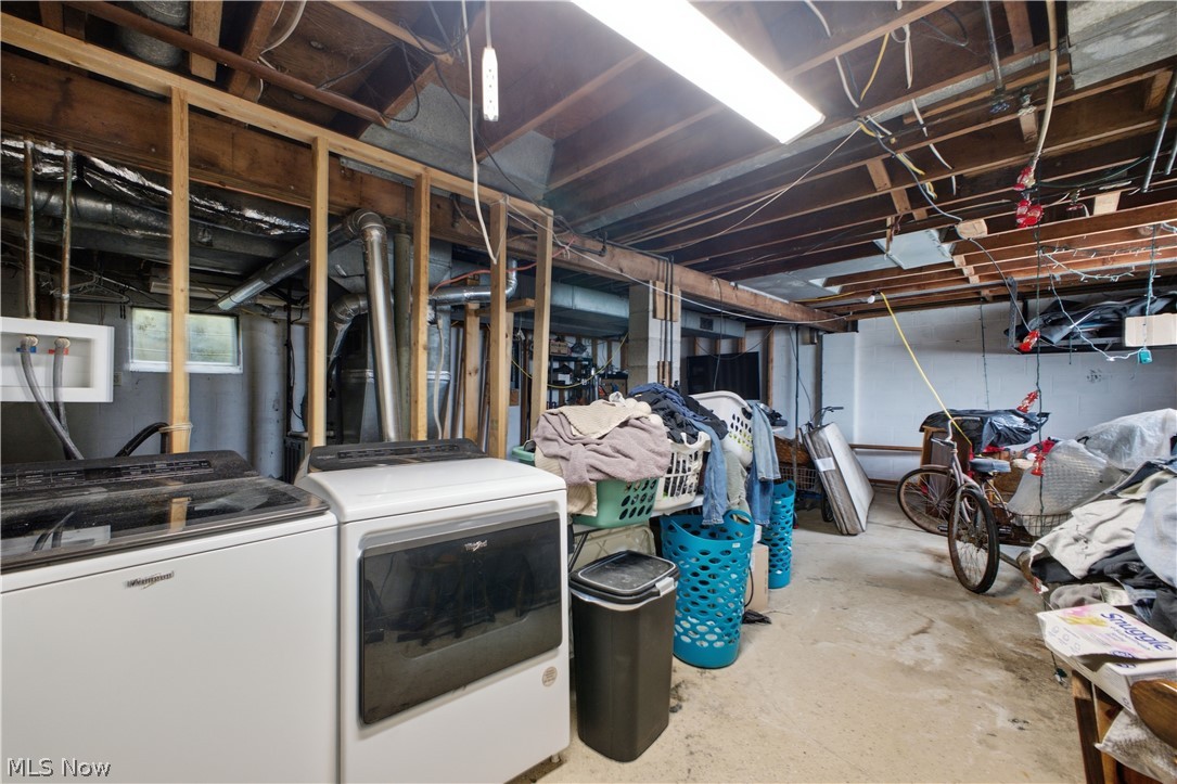 1828 Grandview Road Lake Milton OH 44429
