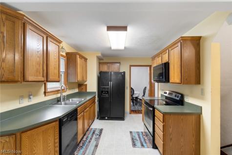 300 E 216th Street Euclid OH 44123