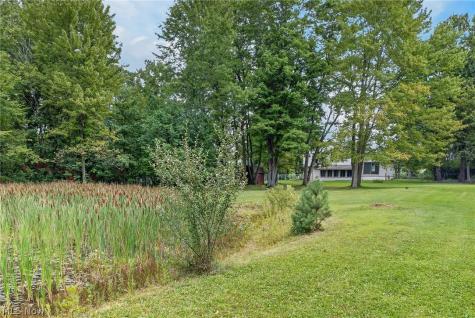 440 Station Road Valley City OH 44280