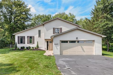 440 Station Road Valley City OH 44280