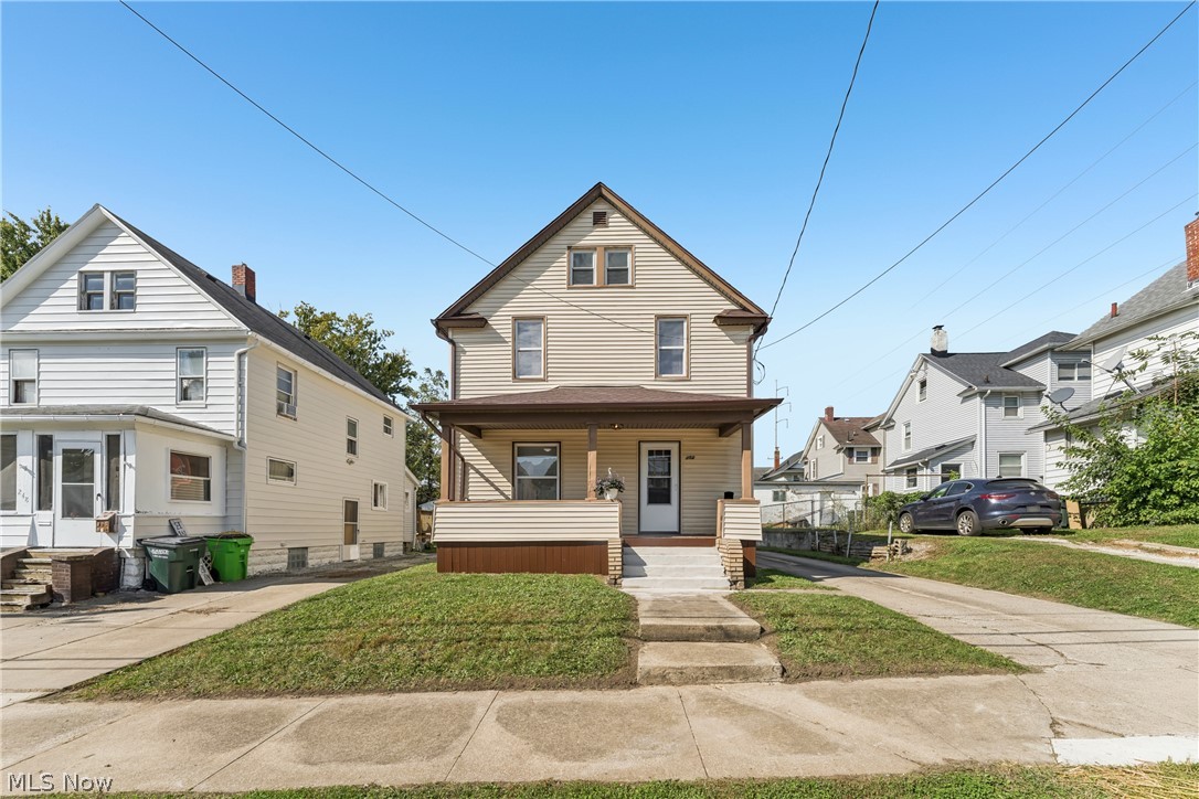 252 17th Street NW Barberton OH 44203