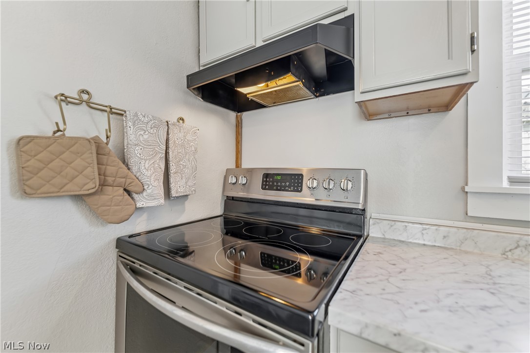 252 17th Street NW Barberton OH 44203