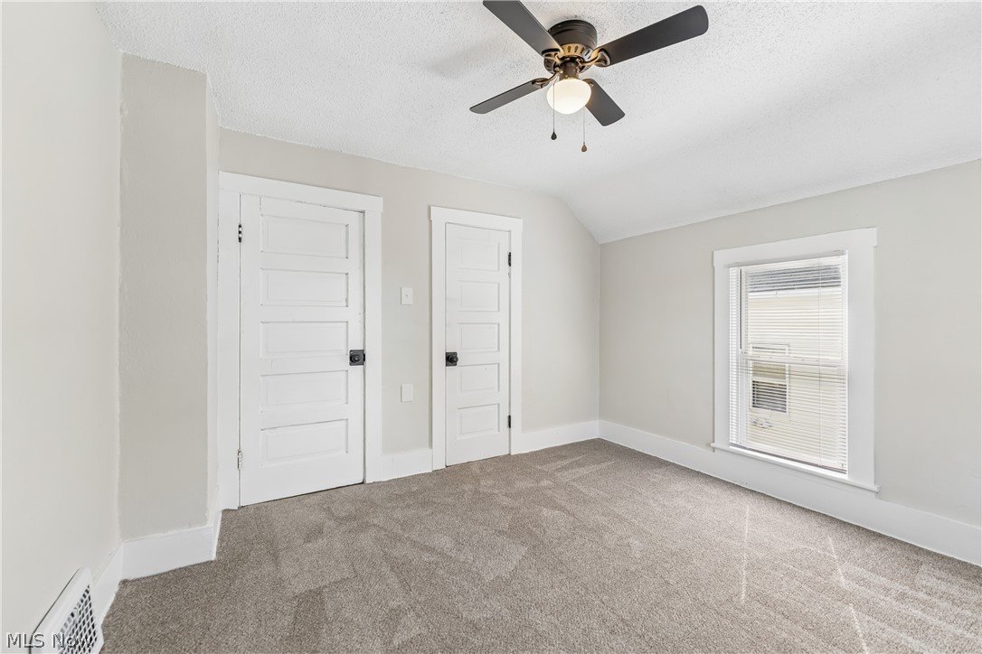 252 17th Street NW Barberton OH 44203