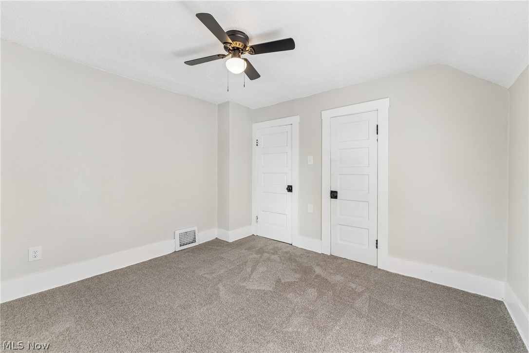 252 17th Street NW Barberton OH 44203