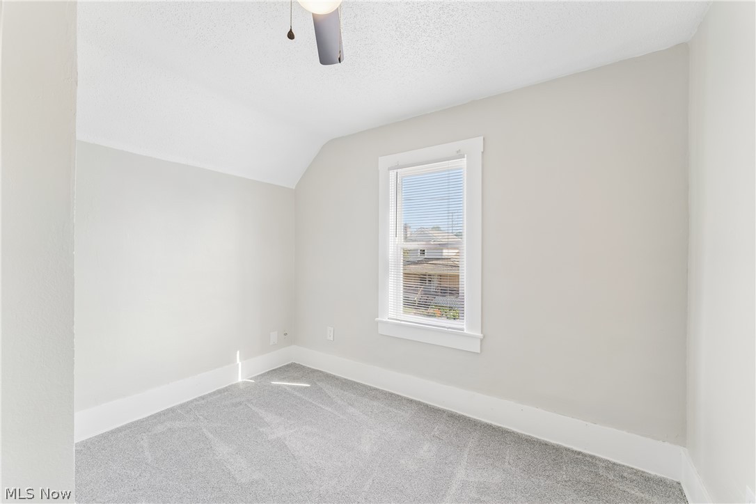 252 17th Street NW Barberton OH 44203