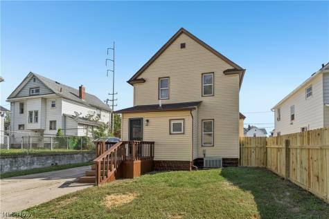 252 17th Street NW Barberton OH 44203