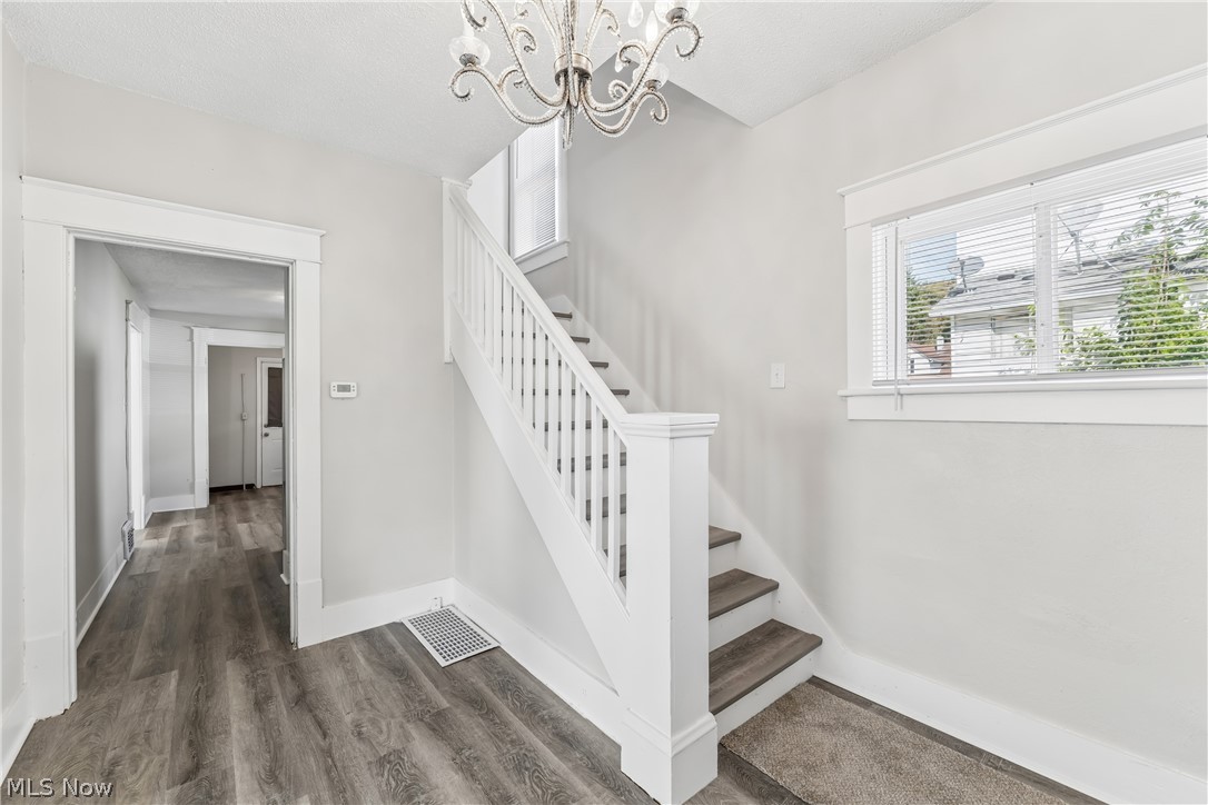 252 17th Street NW Barberton OH 44203