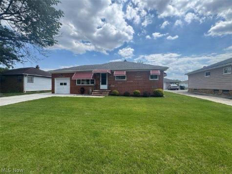 7287 Maplewood Road Parma OH 44130