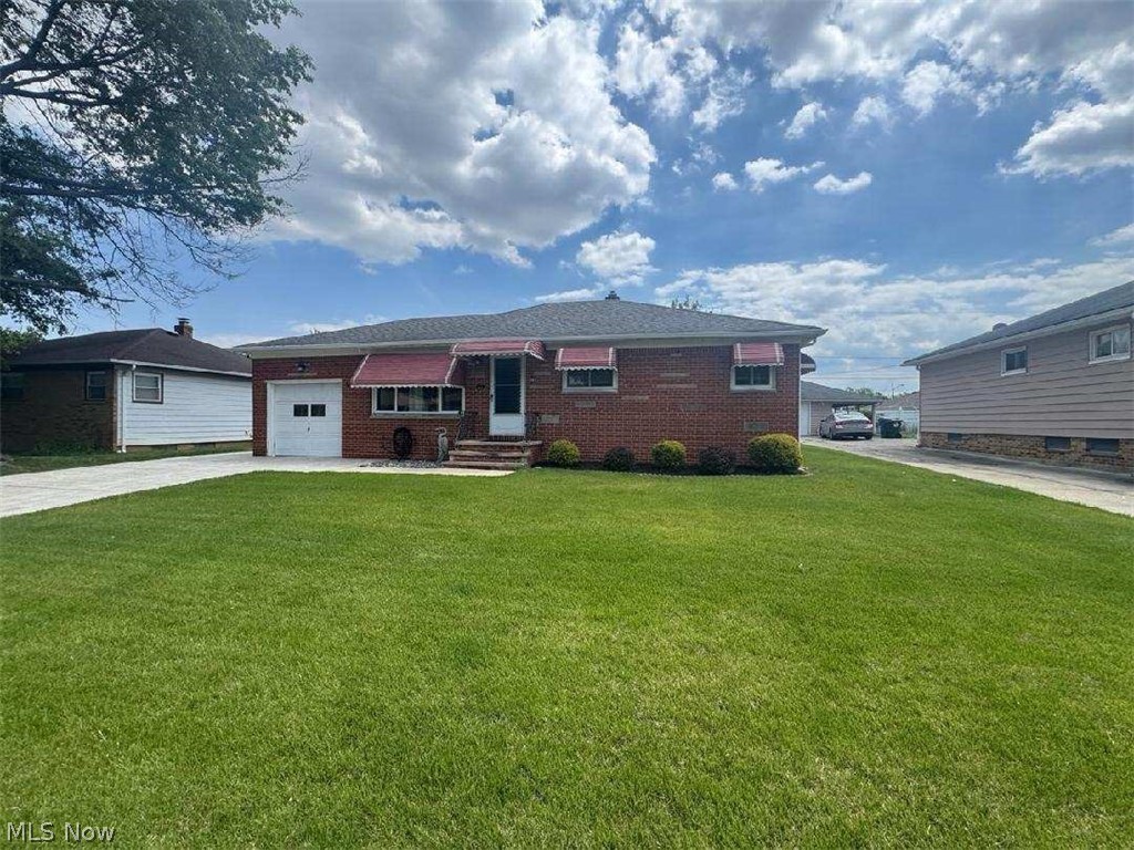7287 Maplewood Road Parma OH 44130