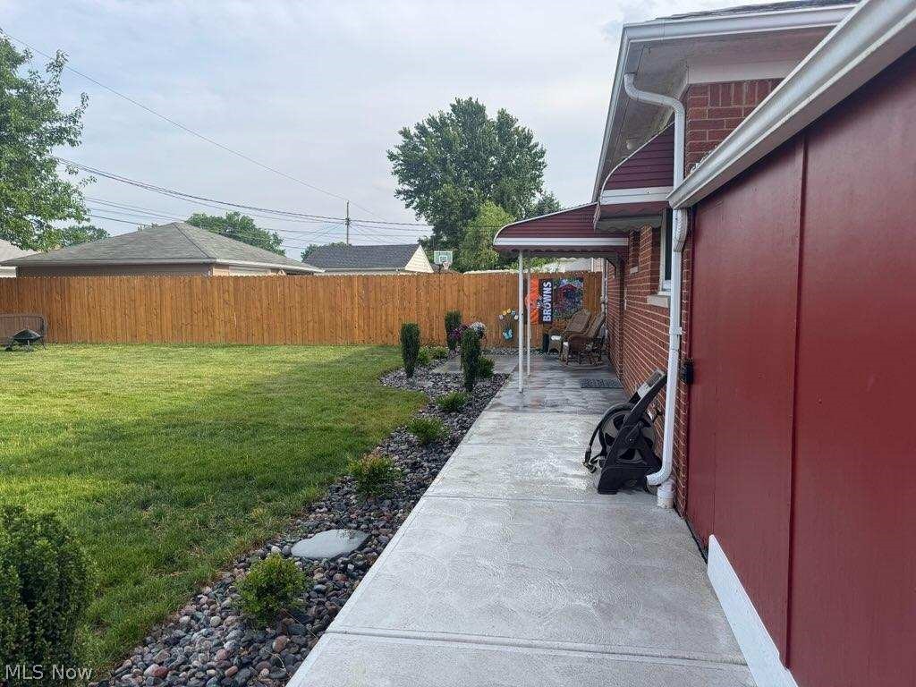7287 Maplewood Road Parma OH 44130