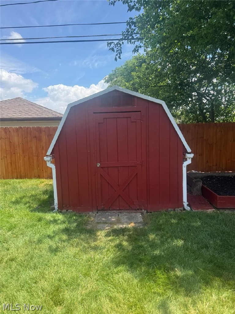 7287 Maplewood Road Parma OH 44130