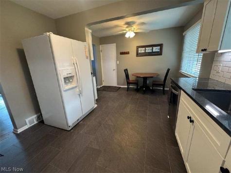 7287 Maplewood Road Parma OH 44130