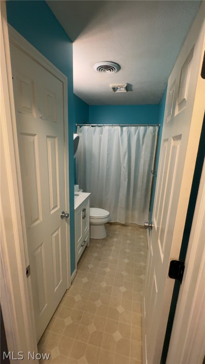 2358 Nesmith Lake Boulevard Akron OH 44314