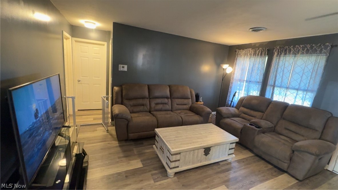 2358 Nesmith Lake Boulevard Akron OH 44314