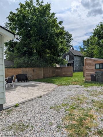 1633 Holland Court SW Canton OH 44706