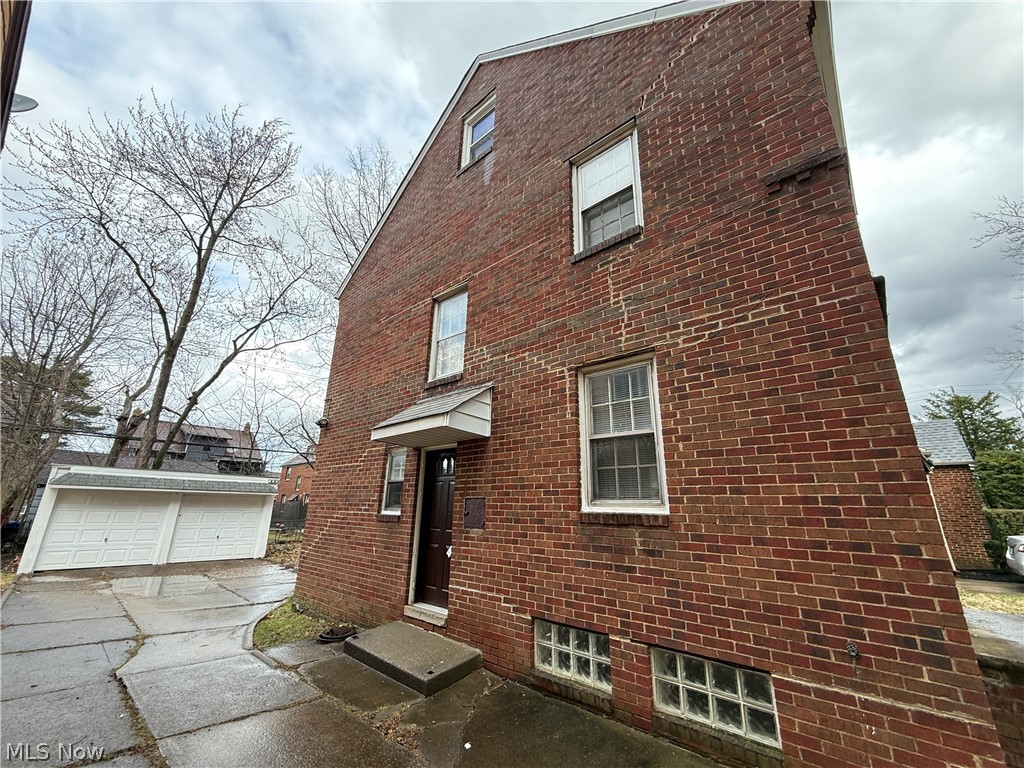 3531 Bainbridge Road Cleveland Heights OH 44118