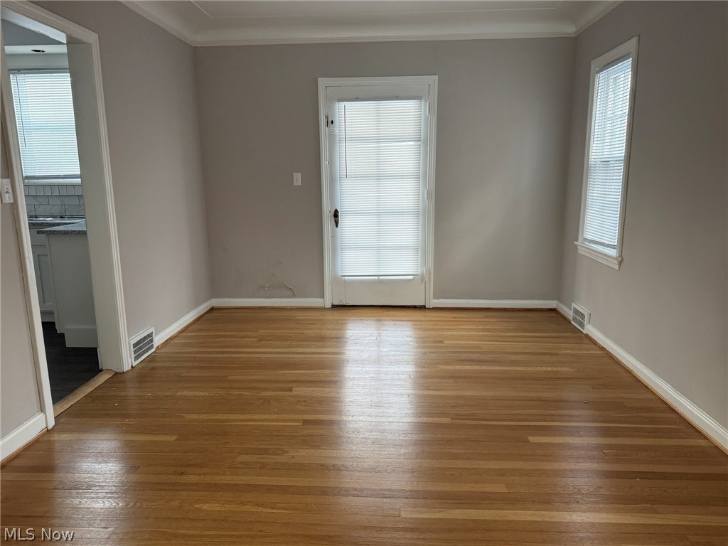 3531 Bainbridge Road Cleveland Heights OH 44118