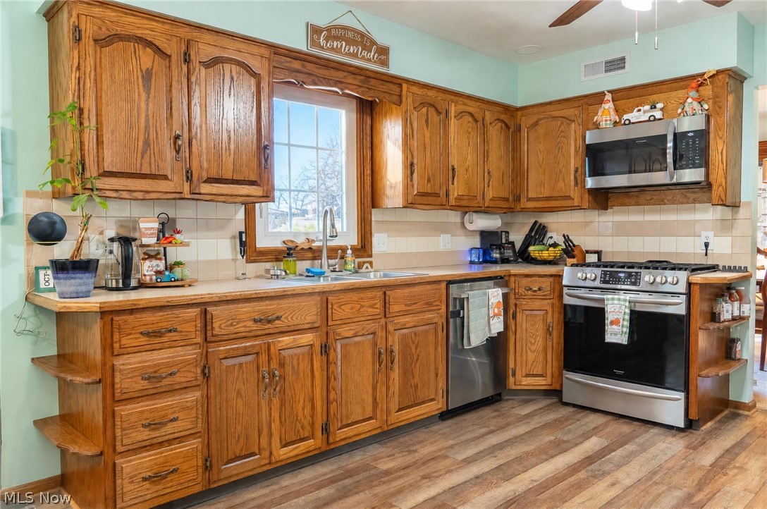 919 S Mill Street Louisville OH 44641