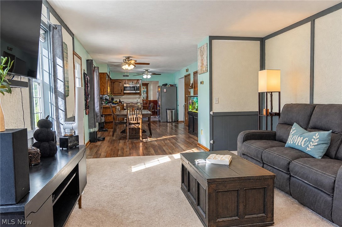 919 S Mill Street Louisville OH 44641