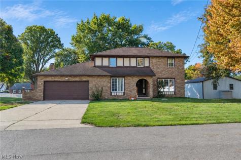 919 S Mill Street Louisville OH 44641