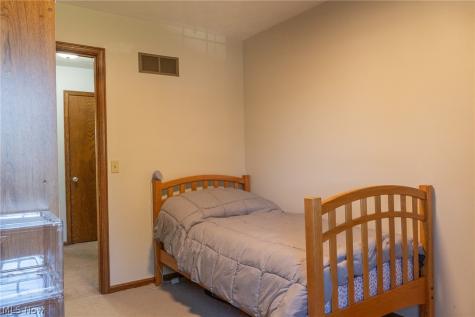 919 S Mill Street Louisville OH 44641