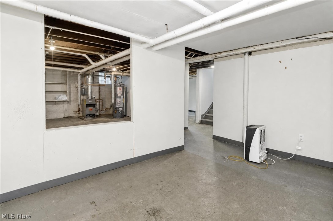 3186 Oak Road Cleveland Heights OH 44118