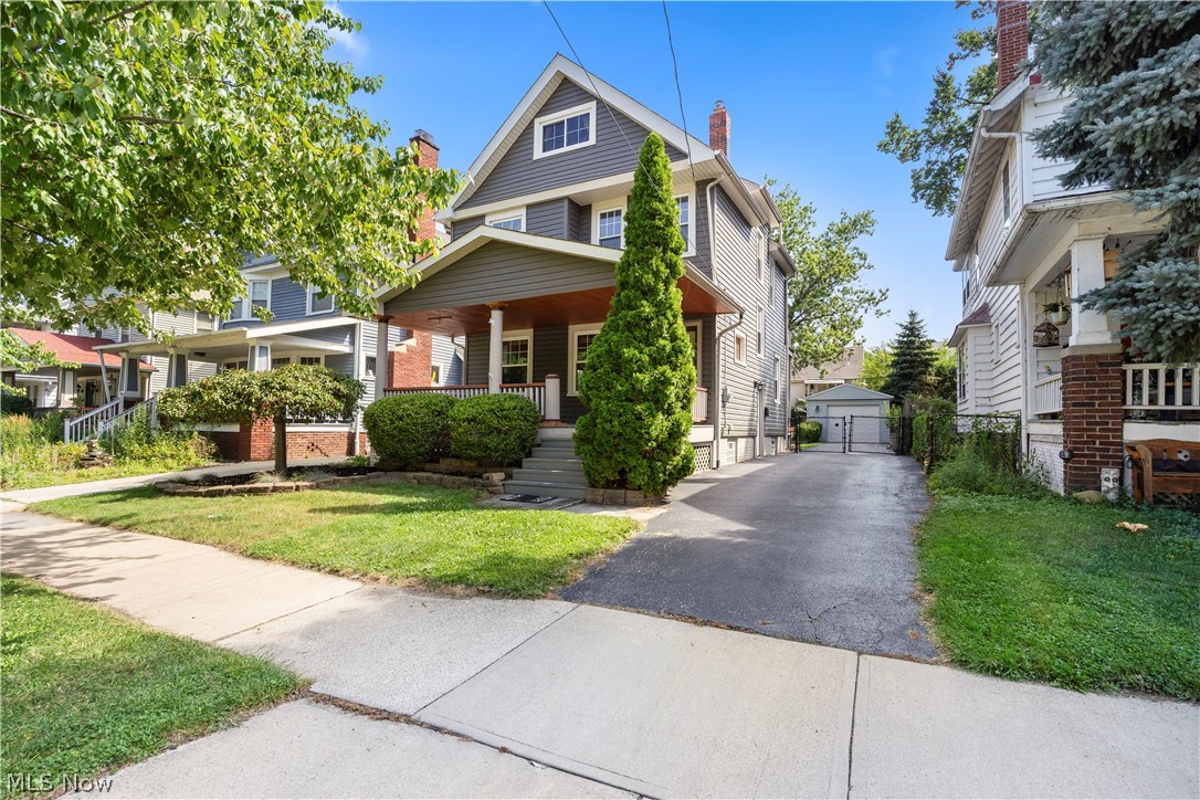 1197 Cranford Avenue Lakewood OH 44107