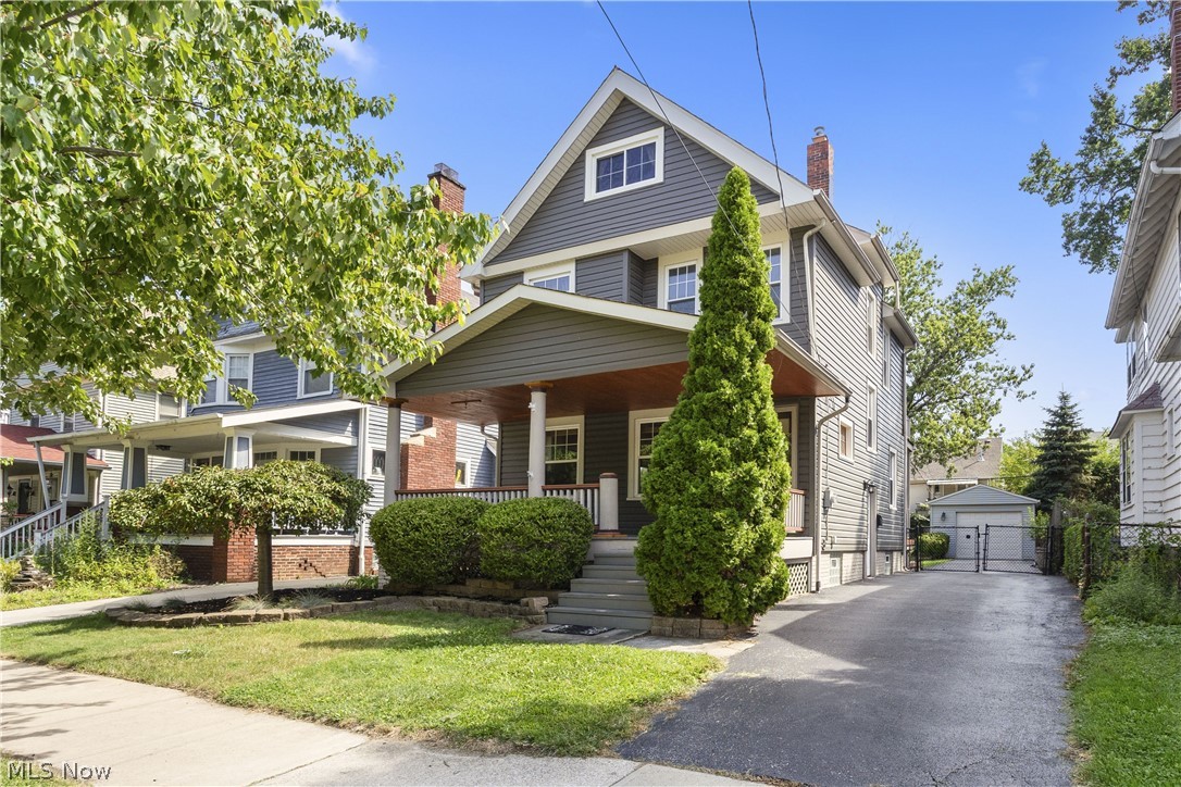 1197 Cranford Avenue Lakewood OH 44107