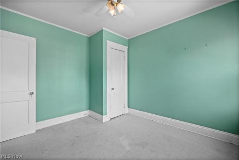 1197 Cranford Avenue Lakewood OH 44107