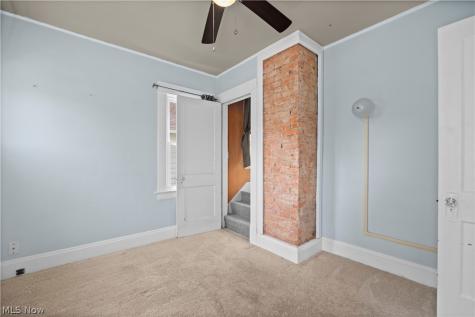 1197 Cranford Avenue Lakewood OH 44107