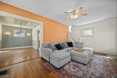 1197 Cranford Avenue Lakewood OH 44107