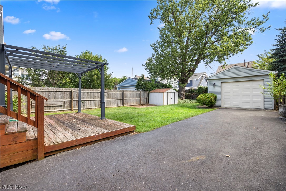 1197 Cranford Avenue Lakewood OH 44107
