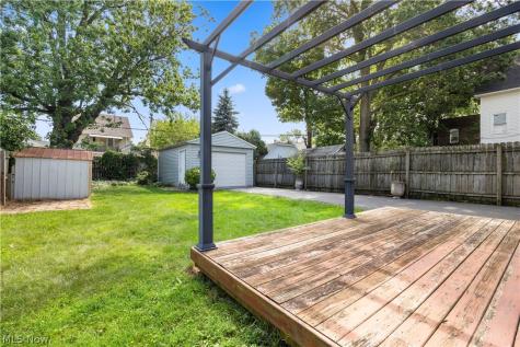 1197 Cranford Avenue Lakewood OH 44107