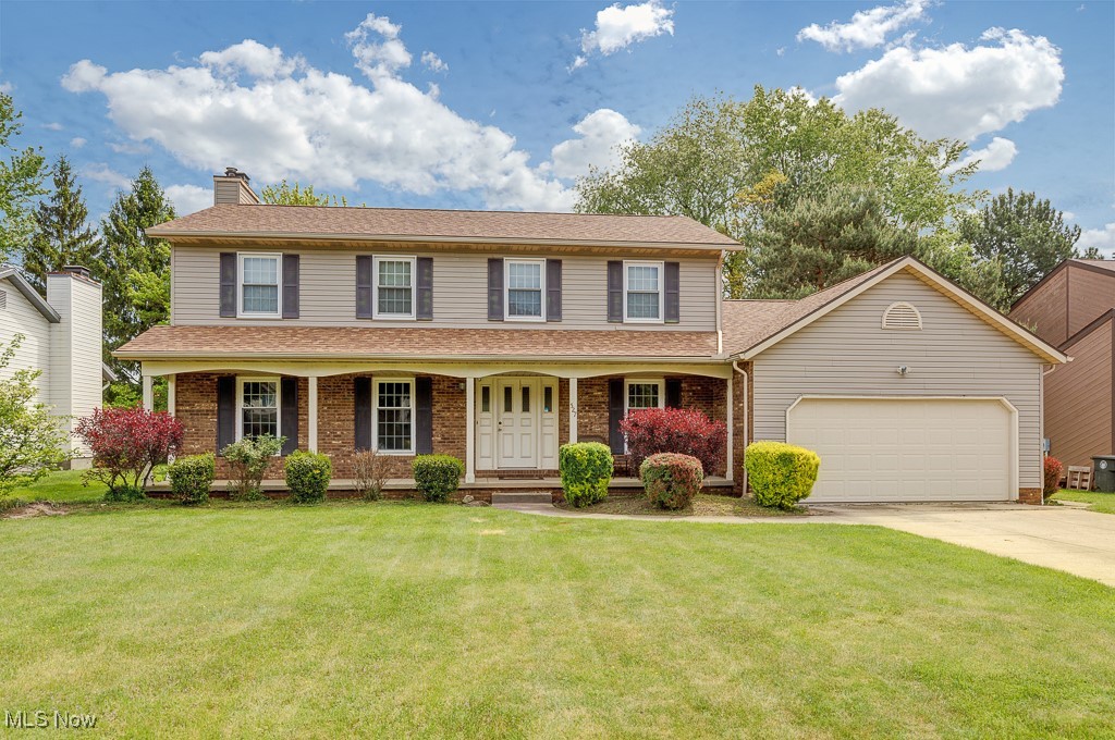 527 Amberwood Drive Akron OH 44312