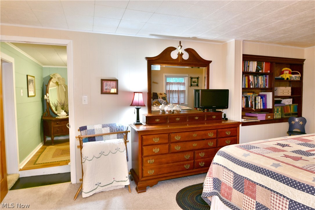 8683 King Graves Road NE Warren OH 44484