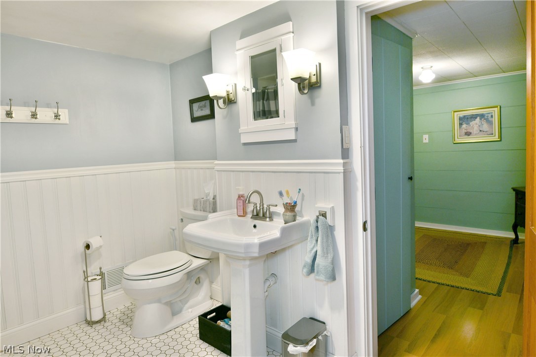 8683 King Graves Road NE Warren OH 44484