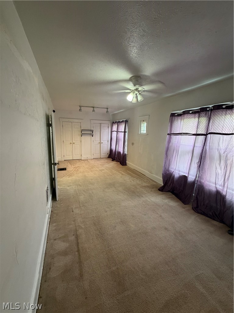1070 Parkside Road Cleveland OH 44108