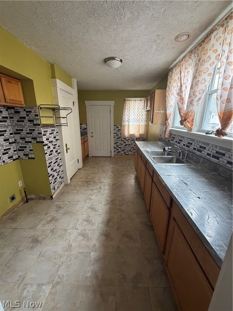 1070 Parkside Road Cleveland OH 44108