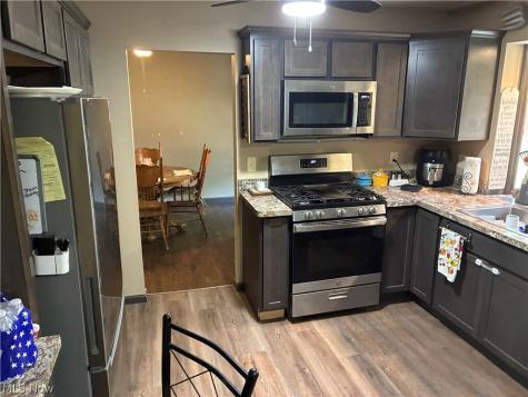 7176 Hunter Drive Medina OH 44215