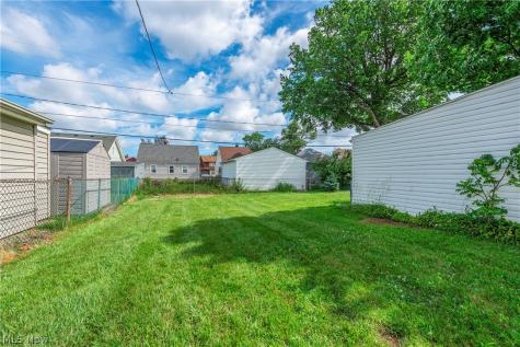 3018 Russell Avenue Parma OH 44134