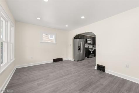 3018 Russell Avenue Parma OH 44134
