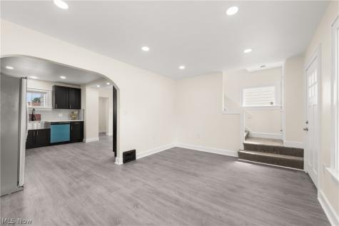 3018 Russell Avenue Parma OH 44134