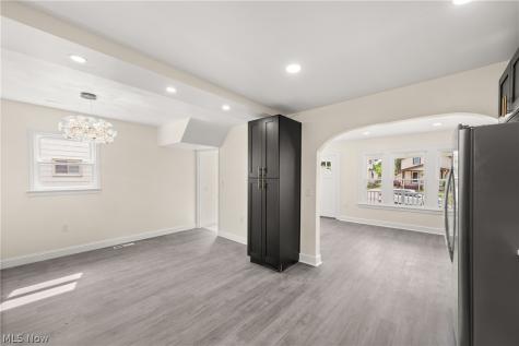 3018 Russell Avenue Parma OH 44134