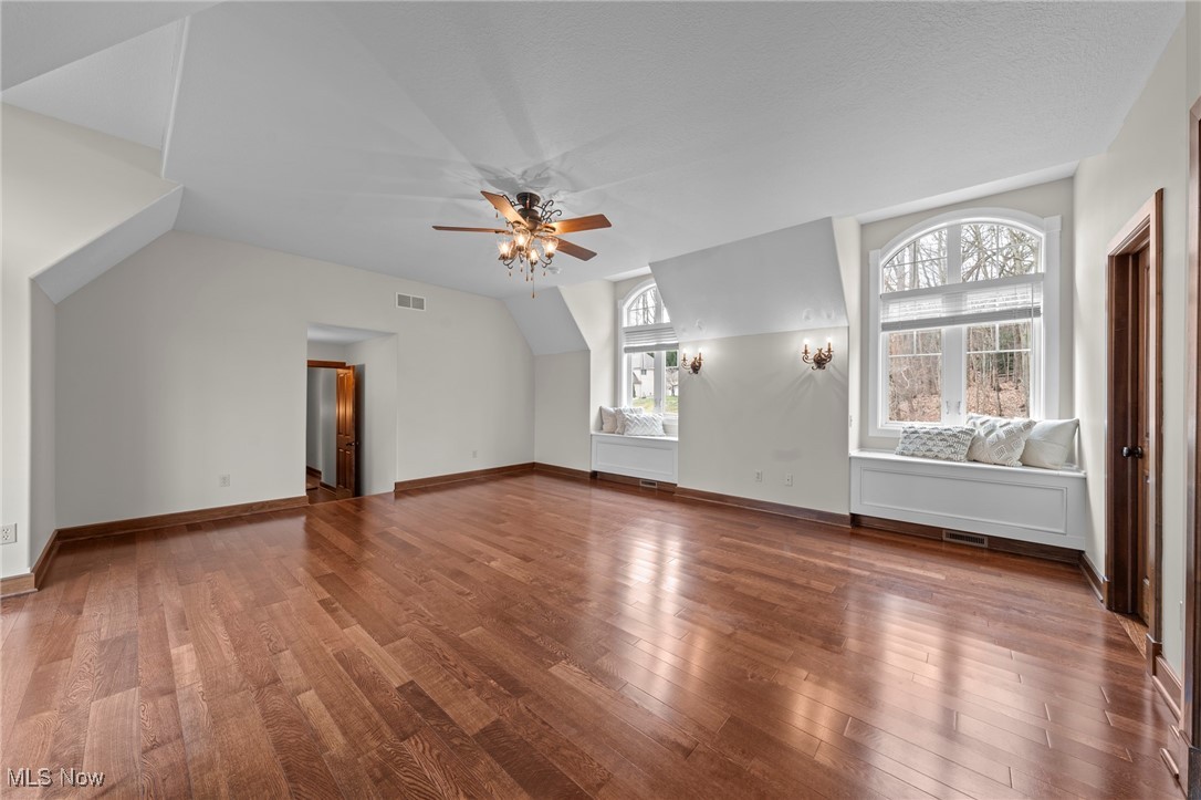 1081 Riverwoods Drive Akron OH 44313