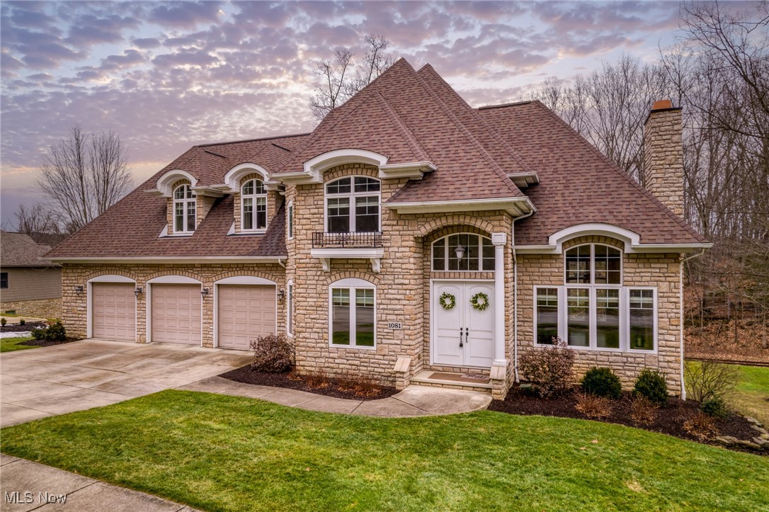 1081 Riverwoods Drive Akron OH 44313