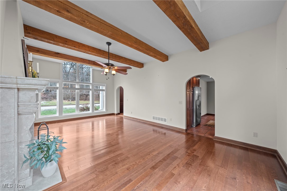 1081 Riverwoods Drive Akron OH 44313