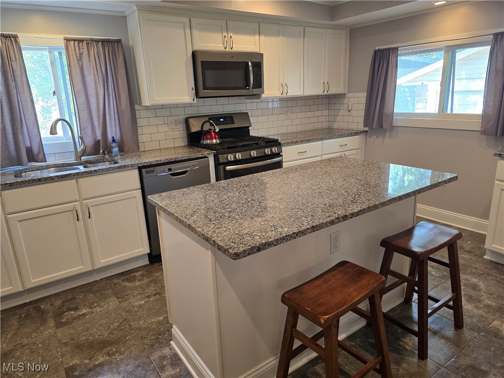 475 Lamson Avenue Bedford OH 44146