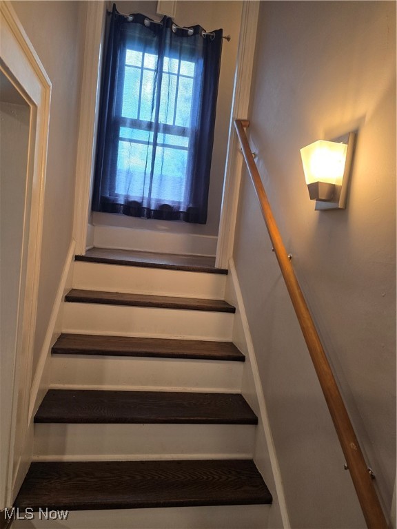 475 Lamson Avenue Bedford OH 44146