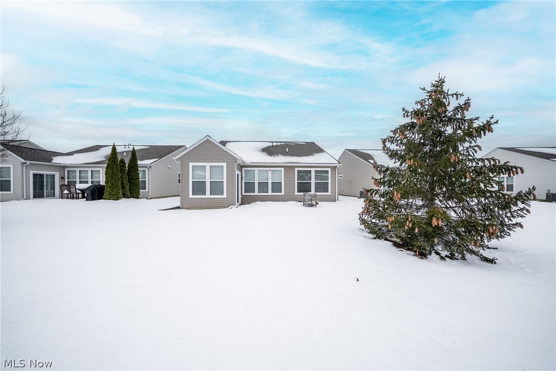 9183 Vernon Hill North Ridgeville OH 44039